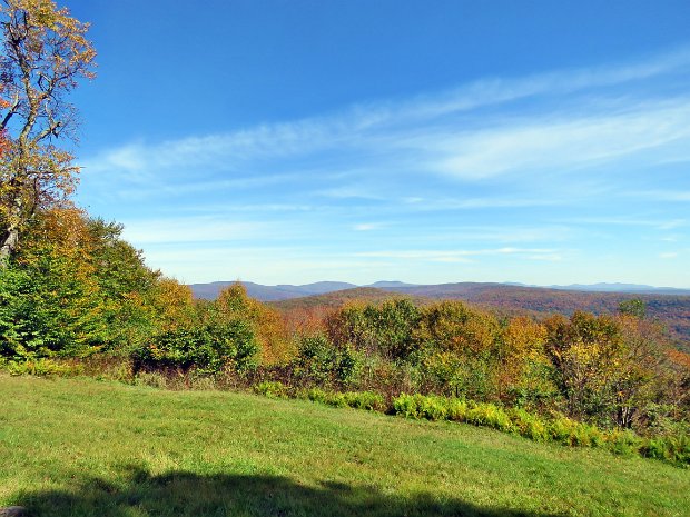 HodgeLookoutsTwoPondsOct2023