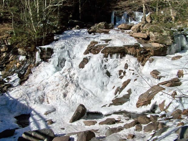 KaaterskillBastionFallsFeb2009
