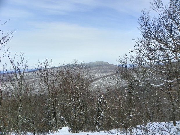 TablePeekamooseFeb2011