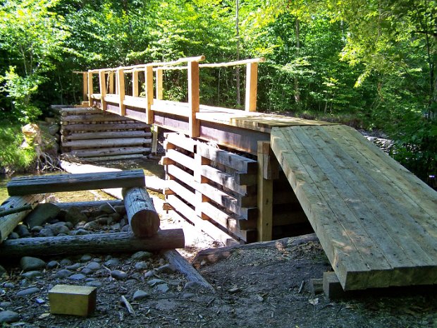 TablePeekamooseJul2008