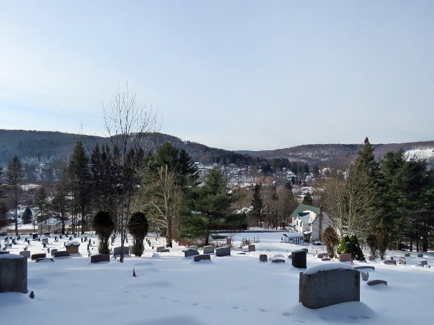 RoundTopSnowshoeDec2016A