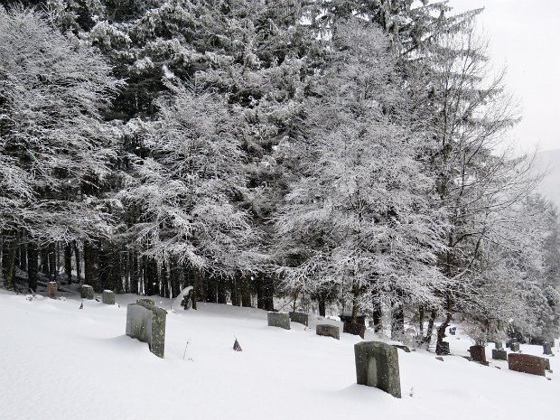 RoundTopSnowshoeFeb2017C