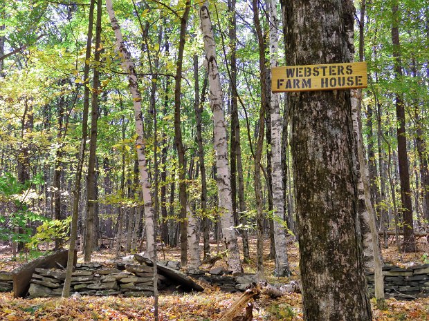 RipsRockLostPondLedgesOct2017